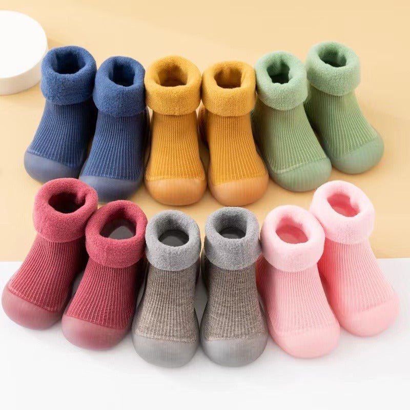 Baby Plush Non - Slip Walking Shoes - Horizon DealsHorizon Deals18/19(11.5cm)Baby Plush Non - Slip Walking Shoesgrey1B9013342FE445928000C0D5804A1B65Horizon DealseproloBaby Plush Non - Slip Walking Shoes