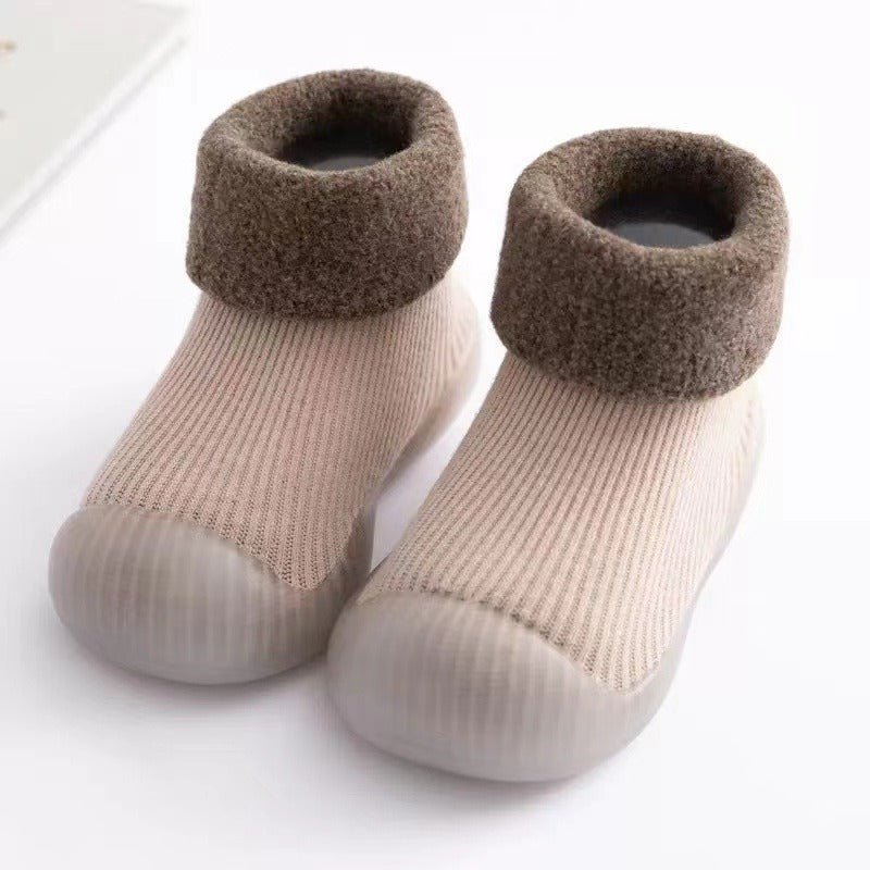 Baby Plush Non - Slip Walking Shoes - Horizon DealsHorizon Deals18/19(11.5cm)Baby Plush Non - Slip Walking Shoeskhaki893236045C8044A8B3C52CC00088F4B7Horizon DealseproloBaby Plush Non - Slip Walking Shoes