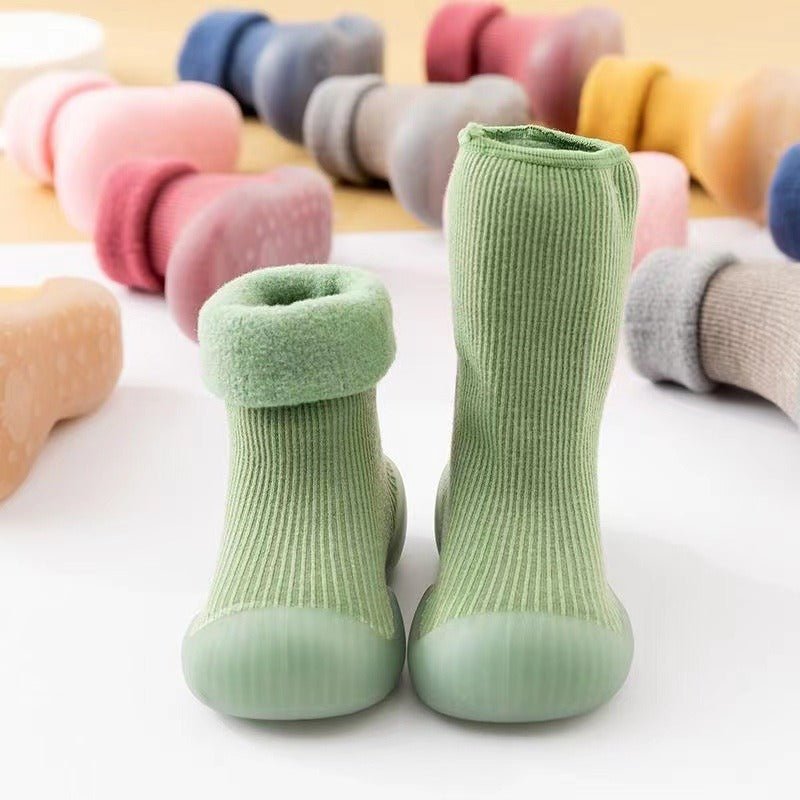 Baby Plush Non - Slip Walking Shoes - Horizon DealsHorizon Deals18/19(11.5cm)Baby Plush Non - Slip Walking Shoesgrey1B9013342FE445928000C0D5804A1B65Horizon DealseproloBaby Plush Non - Slip Walking Shoes
