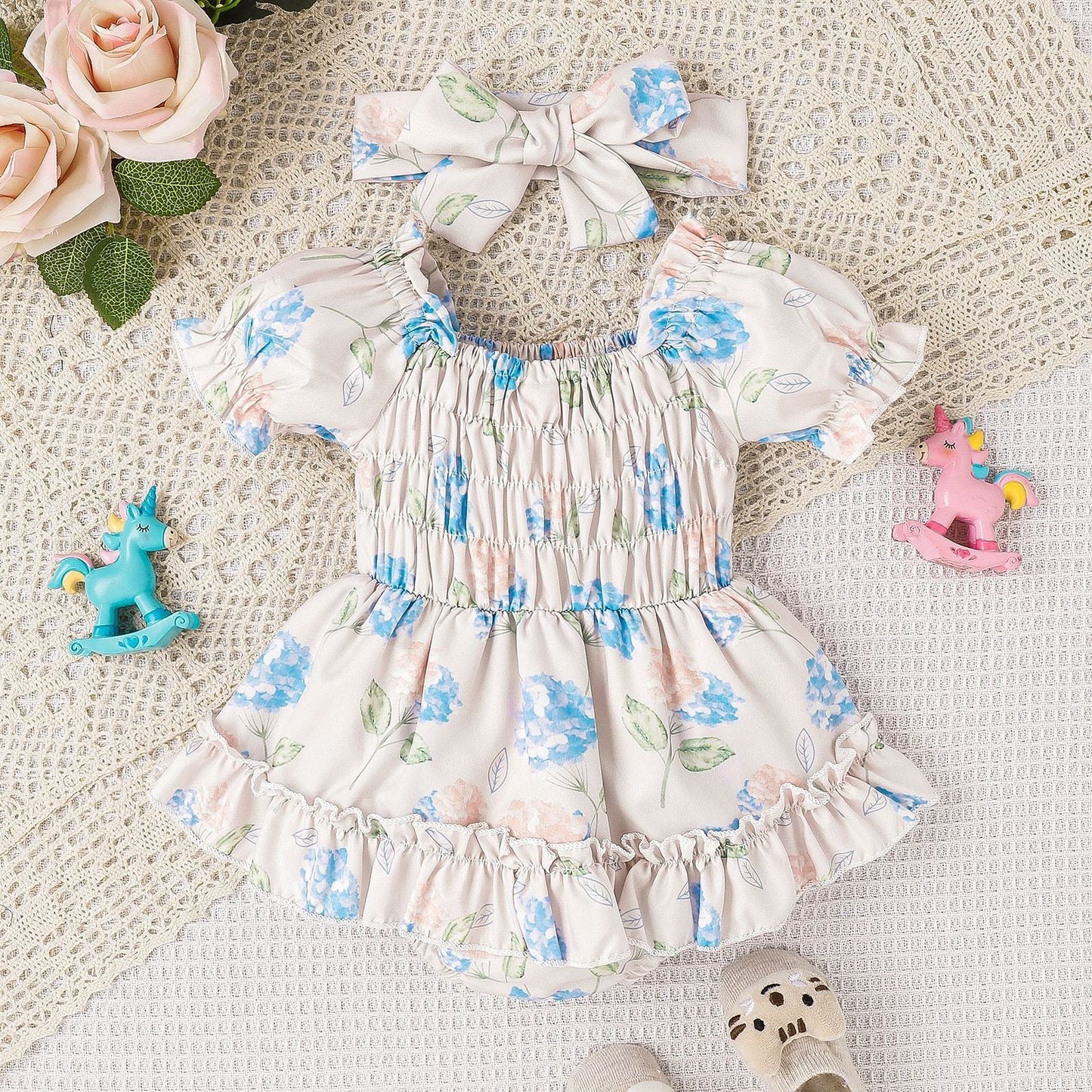 Two - Tone Floral Hem Baby & Toddler Jumpsuit - Horizon DealsHorizon Deals6 - 12MTwo - Tone Floral Hem Baby & Toddler JumpsuitApricot36E53F0B086F433DA9C68591C43ACC1DHorizon DealseproloTwo - Tone Floral Hem Baby & Toddler Jumpsuit